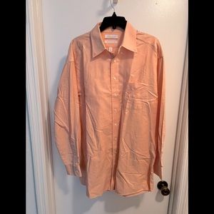 Gold Label Roundtree & Yorke Dress Shirt